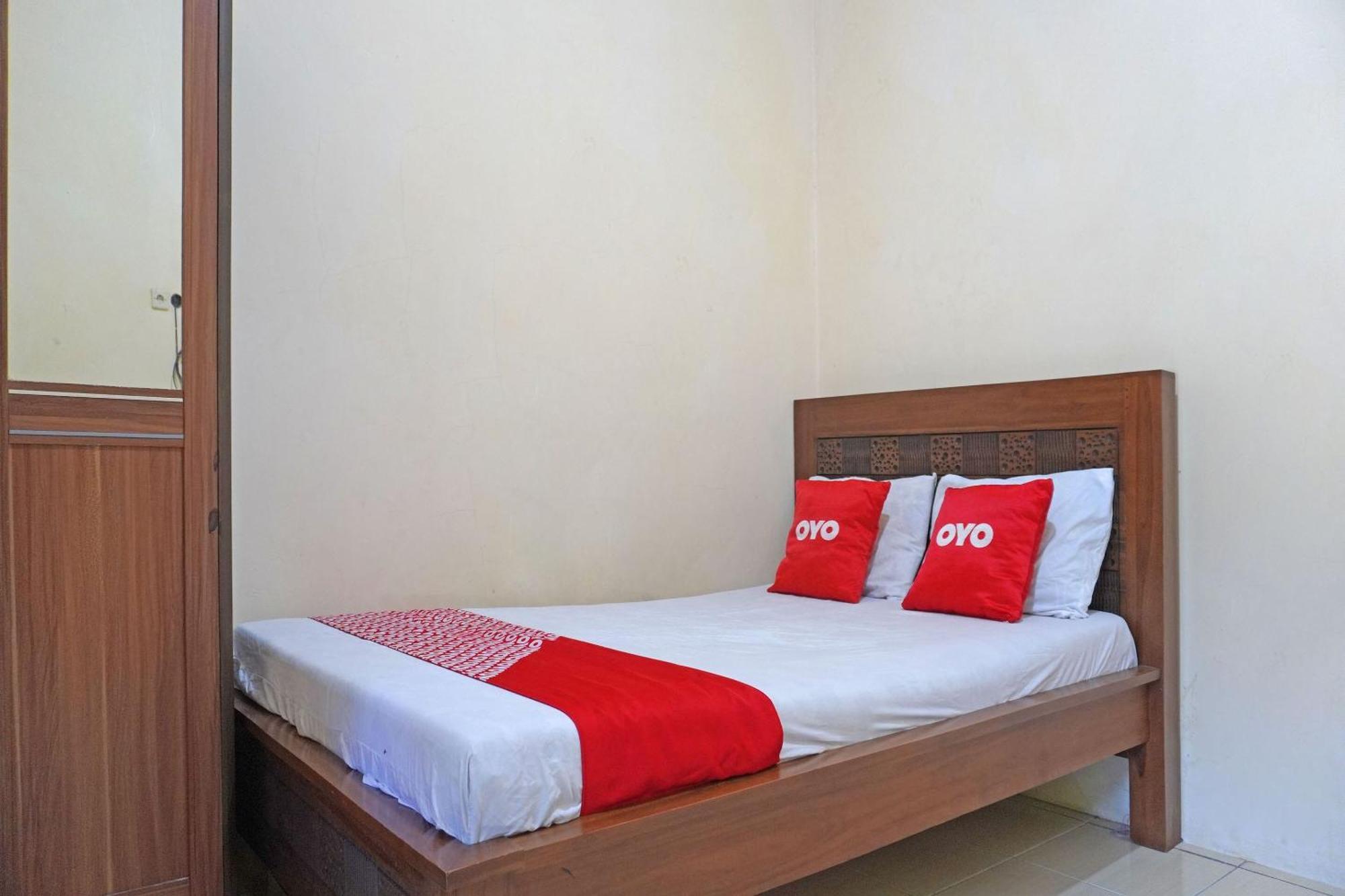 Oyo 91762 Syariah Hotel 2*